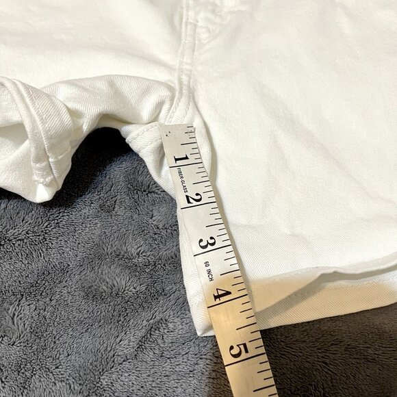 LEVI STRAUSS & CO. 515 JEANS SHORTS WHITE MID RISE SIZE 16 - Picture 4 of 11